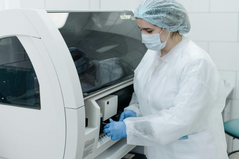 A Practical Guide to Western Blot Wash Buffers and Blocking Steps