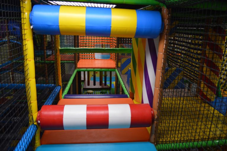 A lively guide to choosing an Indoor Playground Set