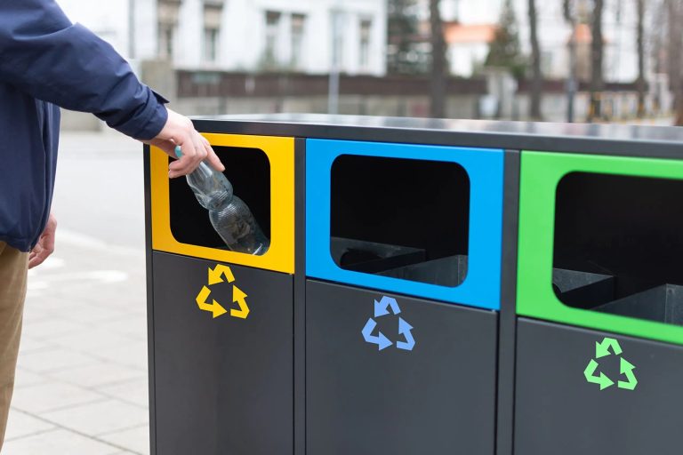 Smart Waste Choices: Practical Litter Bins for Public Spaces