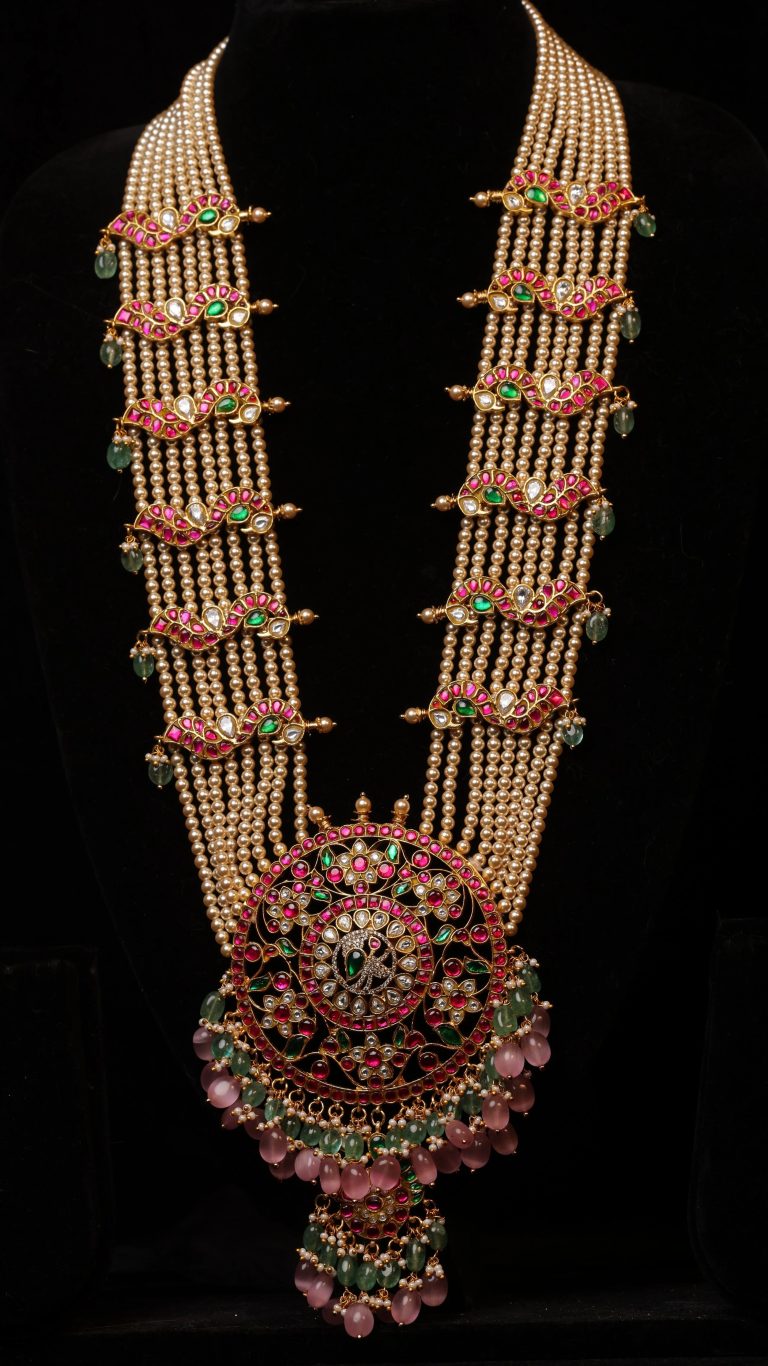 Unlocking the Joy of Jewellery Sets Online
