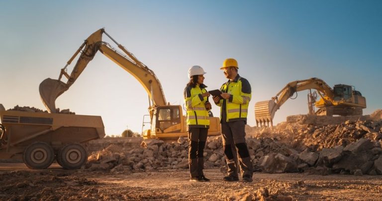 Effektives Arbeiten mit kompakten Baumaschinen: Tipps zum Einstieg