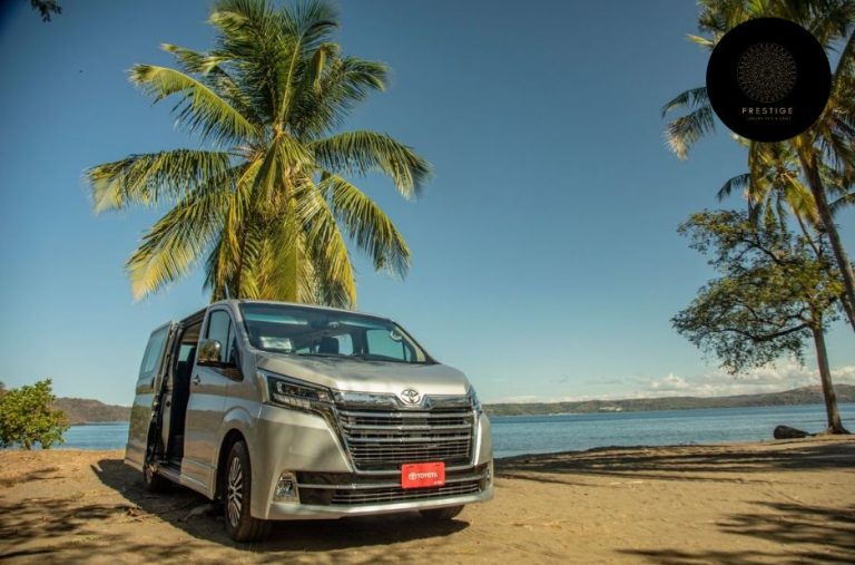 Private transfers in Costa Rica with trusted car services