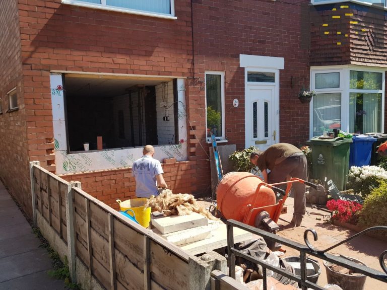 Expert RSJ fitting services for Manchester homes Expert RSJ fitting services for Manchester homes