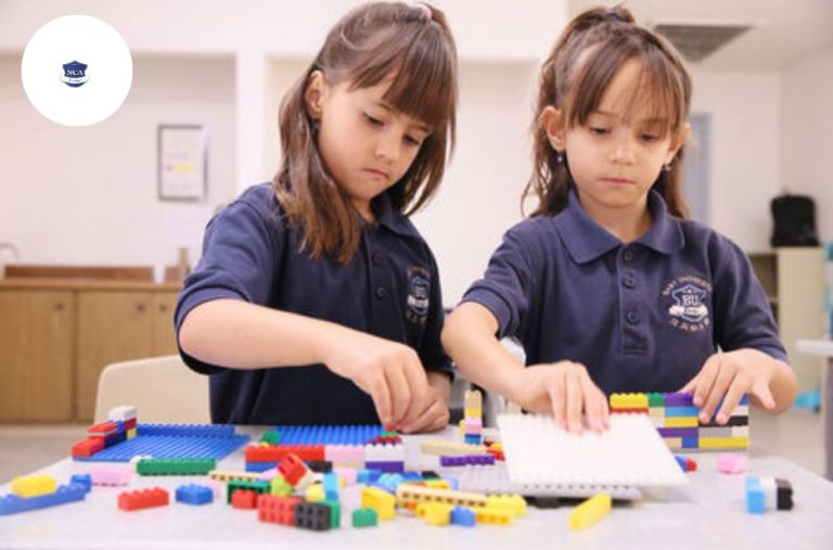 Discovering a welcoming bilingual path for families in Las Vegas Discovering a welcoming bilingual path for families in Las Vegas