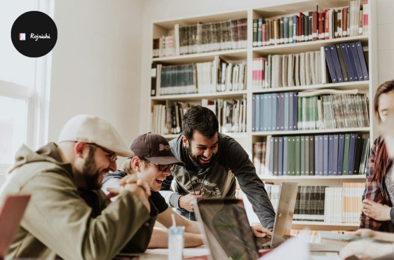 Capture a Moment: Simple Daily Reflections That Matter