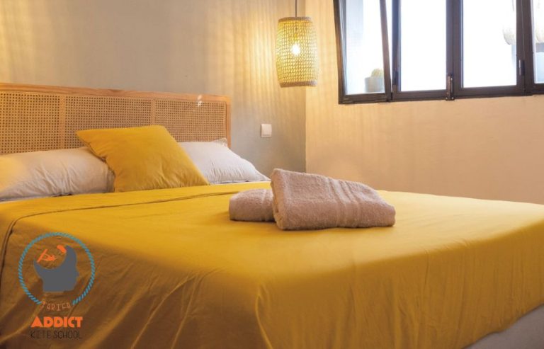 Naviguer le vent à Tarifa: guide pratique pour débutants et confirmés Naviguer le vent à Tarifa: guide pratique pour débutants et confirmés