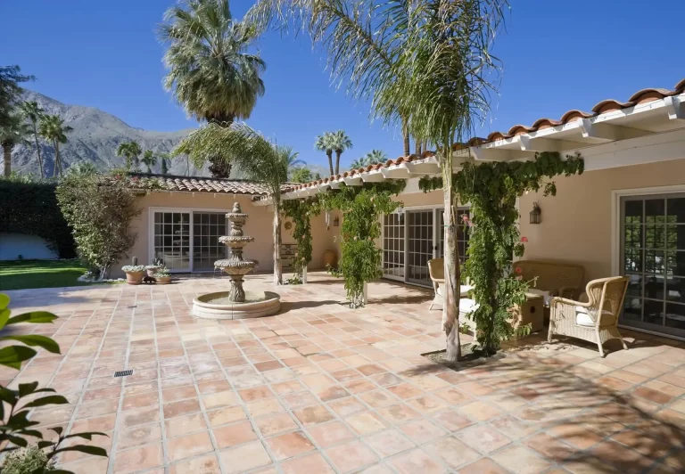 Navigating Senior Living Real Estate: Investment Insights and Trends