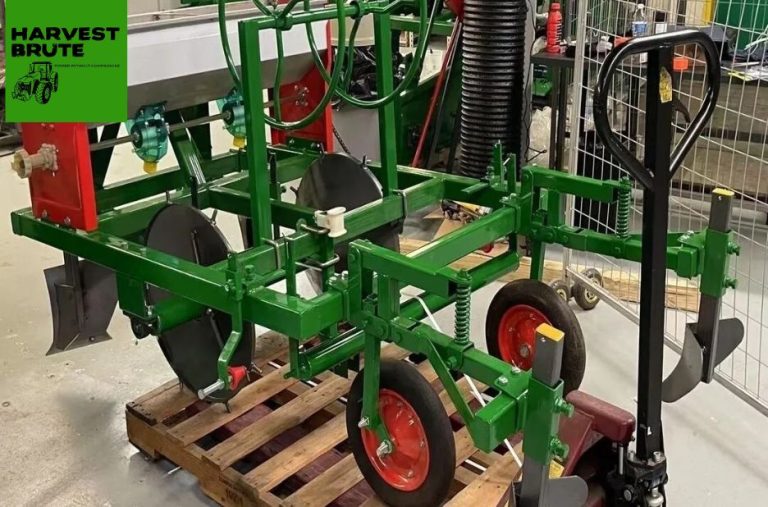 Choosing the Right Material Handling Equipment for Your Facility Choosing the Right Material Handling Equipment for Your Facility