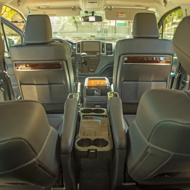 Discover Premium Electric Travel in Costa Rica