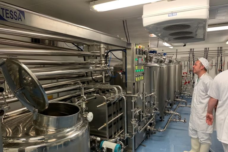 Efficient Dairy Separation: A Guide to Modern Cream Separators Efficient Dairy Separation: A Guide to Modern Cream Separators