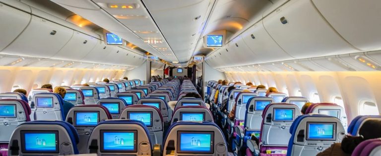 Smart Tips for Booking Round-Trip US Flights on a Budget