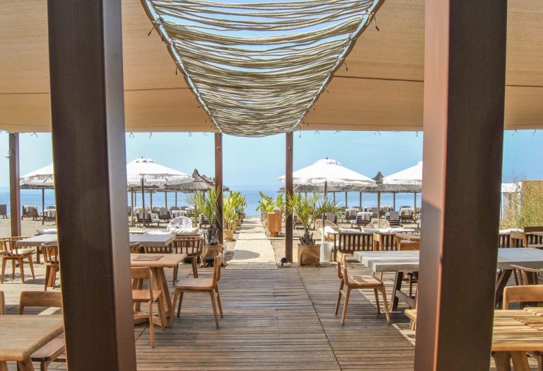 Fixed-Tension Awnings: Durable Shade Solutions for Outdoors