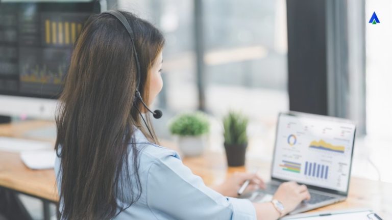 Connect with US customers using a toll-free line