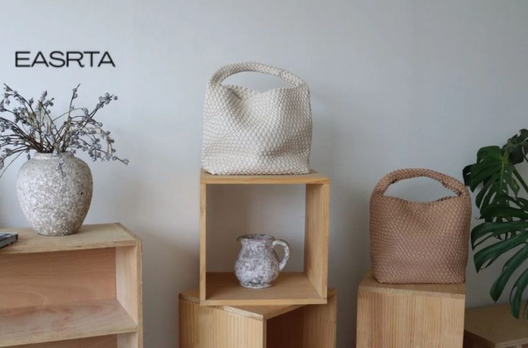 Elevate Everyday Style with Premium Leather Shoulder Bags