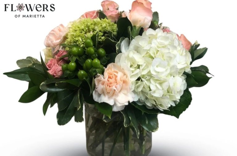 Elegant Bridal Bouquets in the Marietta Area for Your Big Day