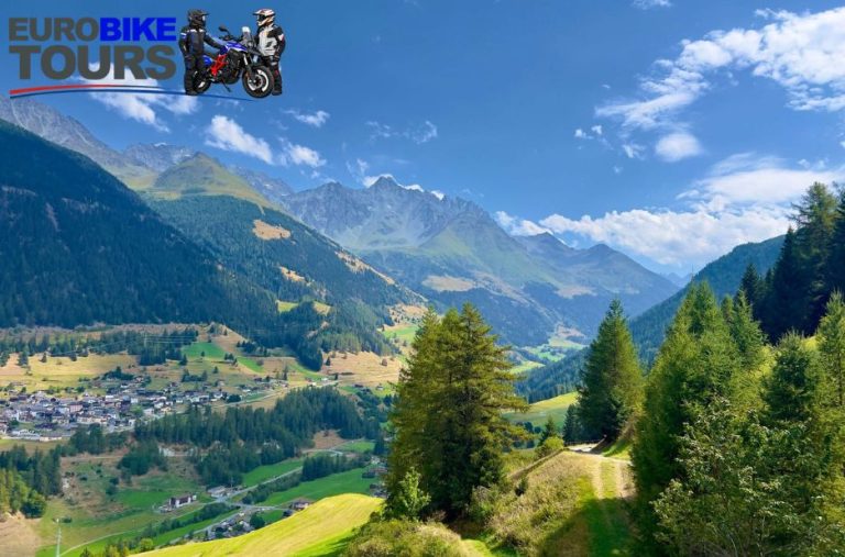 Ride with an Expert: Unforgettable Motorcycle Tours
