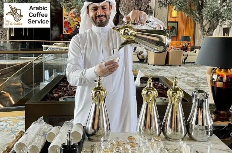 أفضل خدمة تقديم القهوة العربية في الإمارات – نكهات أصيلة وتجارب فريدة